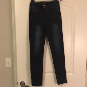 Dark wash skinny jeans
